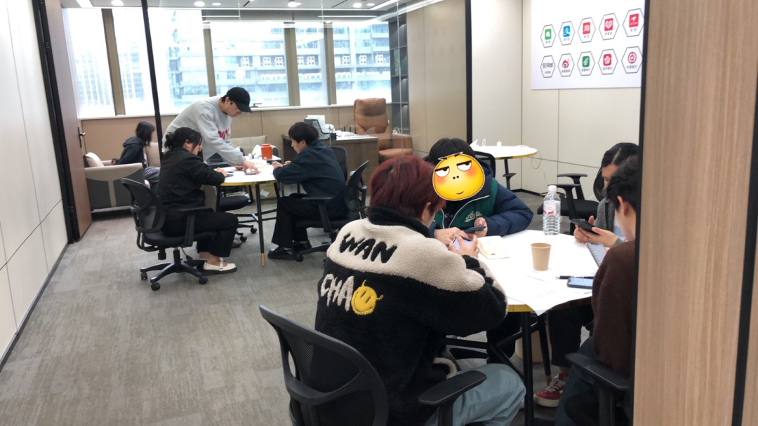 ¥200元/天，日结兼职！免费餐水+零食，时间任选，男女皆可，先报先得！